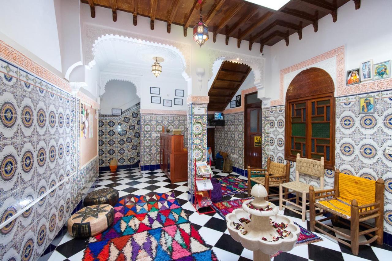 Albergue Mosaic *